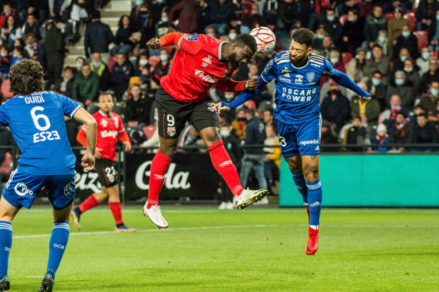 亚眠遭遇连败,险些跌入法甲降级区的简单介绍 亚眠遭遇连败,险些跌入法甲降级区的简单介绍